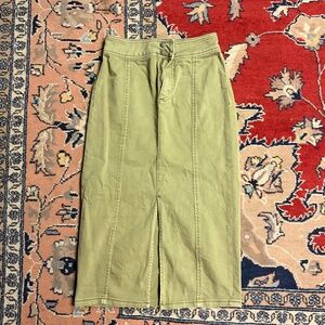 Free People We The Free Women's Olive Green Midi/Pencil Skirt | Size 24